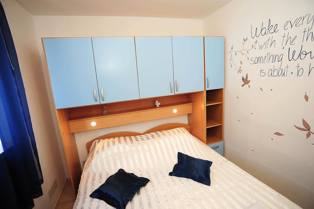 Apartment Mile Zara Esterno foto