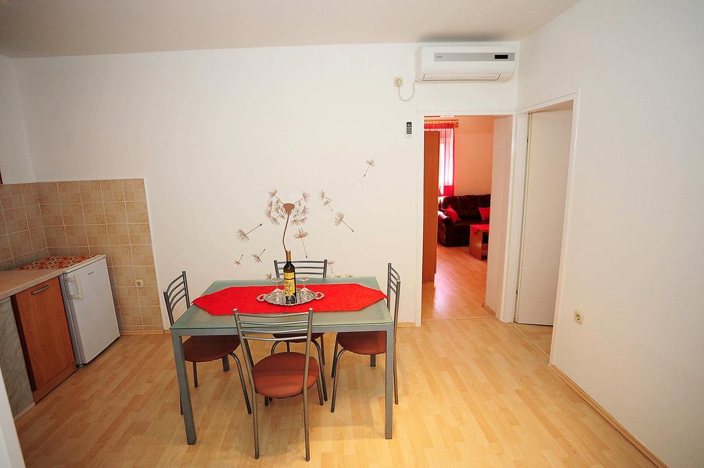 Apartment Mile Zara Esterno foto