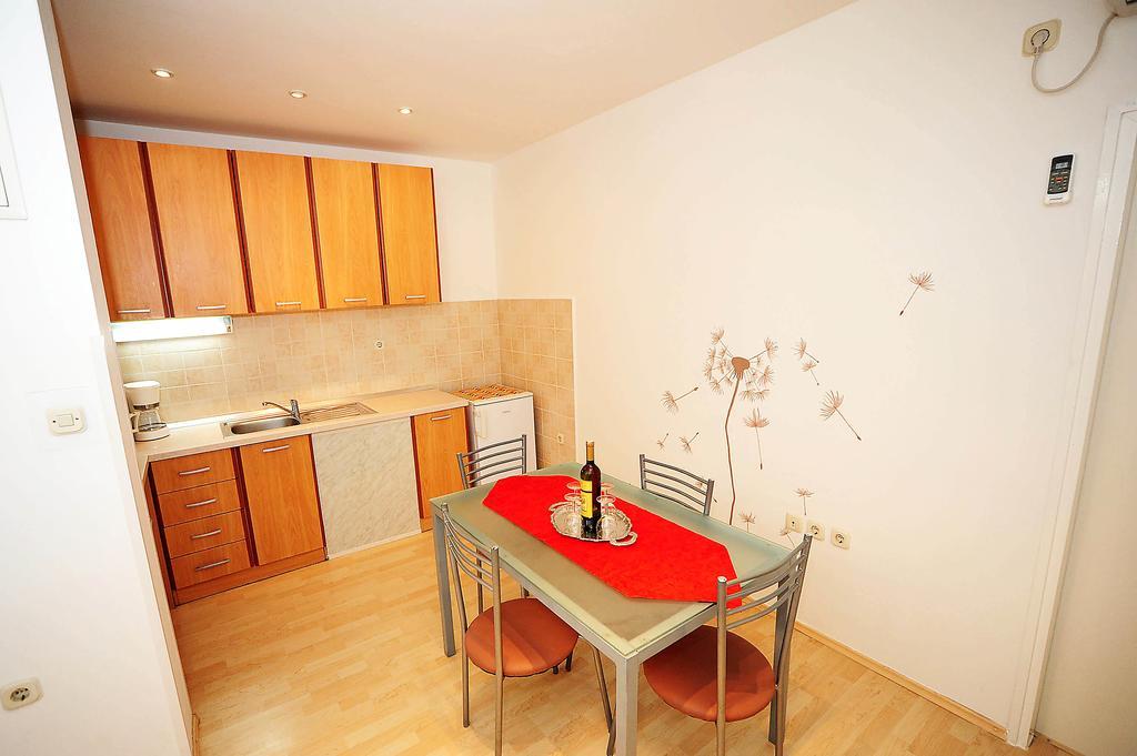 Apartment Mile Zara Esterno foto