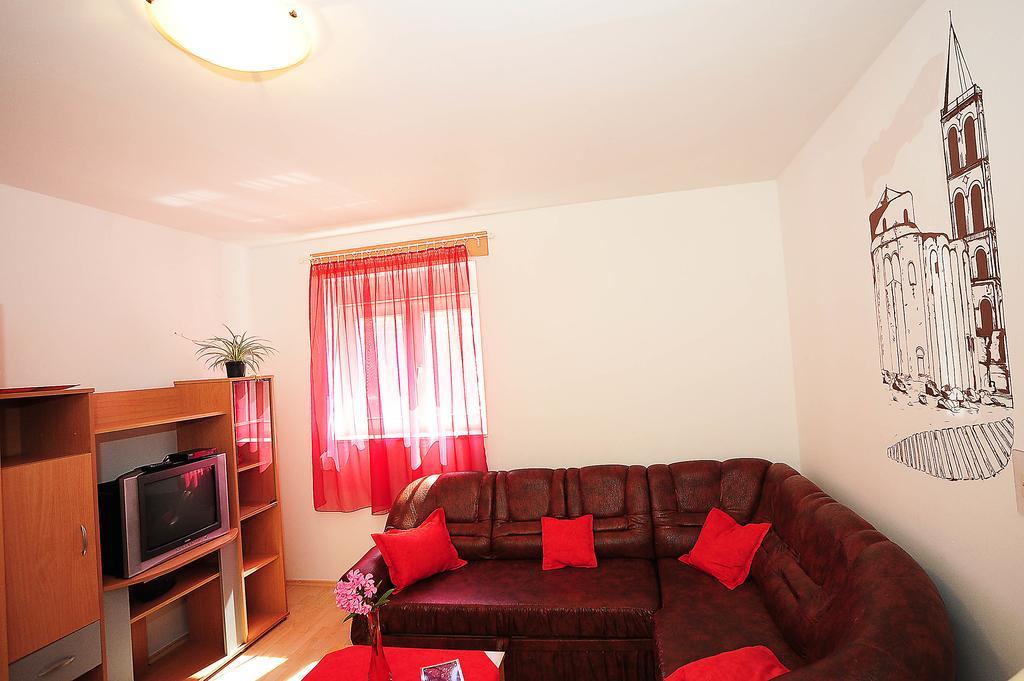 Apartment Mile Zara Esterno foto